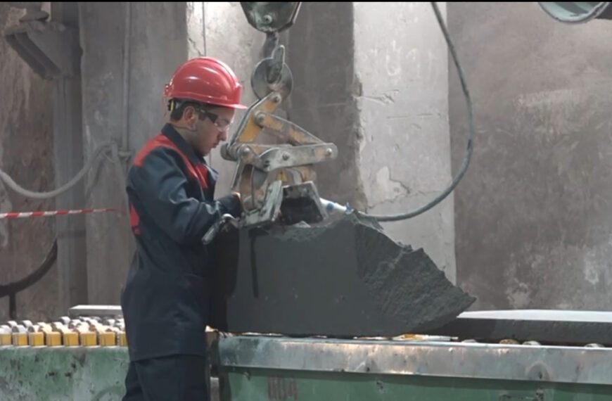 🎦Սիսիանում վաճառվում կամ վարձակալության է…